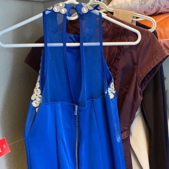 New Formal dress- size 7 - royal blue with crystals - Picture 3 of 4